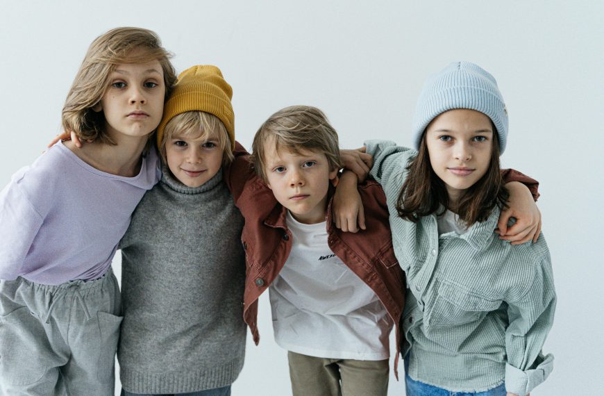 Promoting Equality Between Genders in Families; A Handbook for Parents